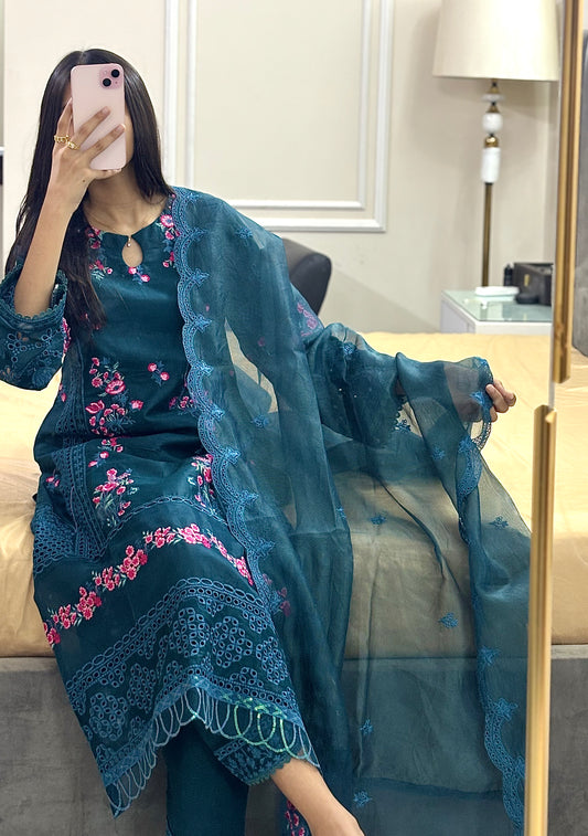Amara – Teal Embroidered Chiffon Ensemble