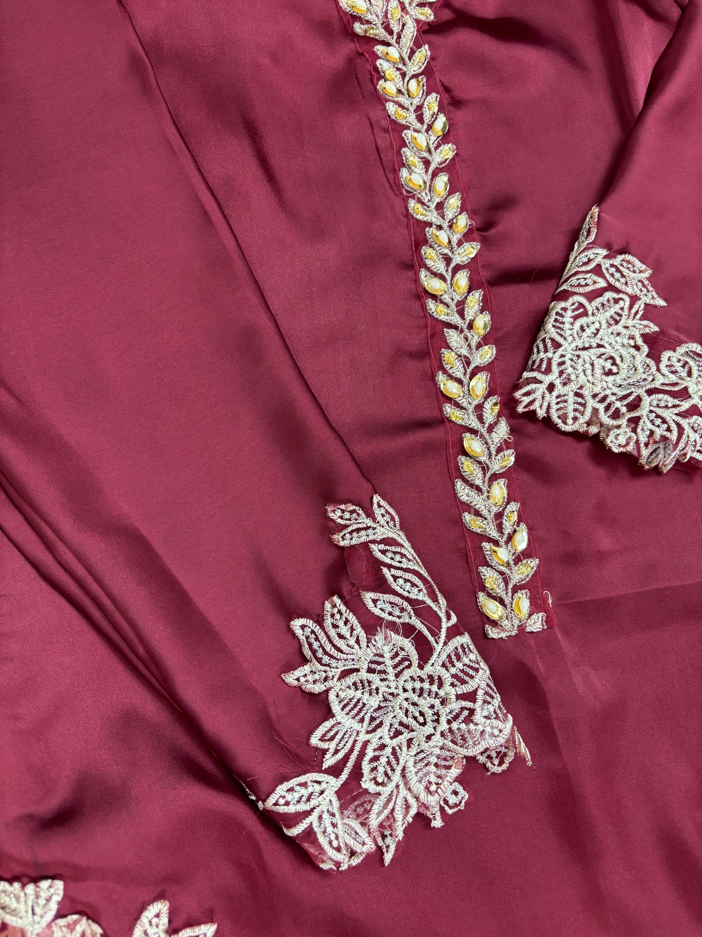 Crimson Aura — Embroidered Luxury 3-Piece Set