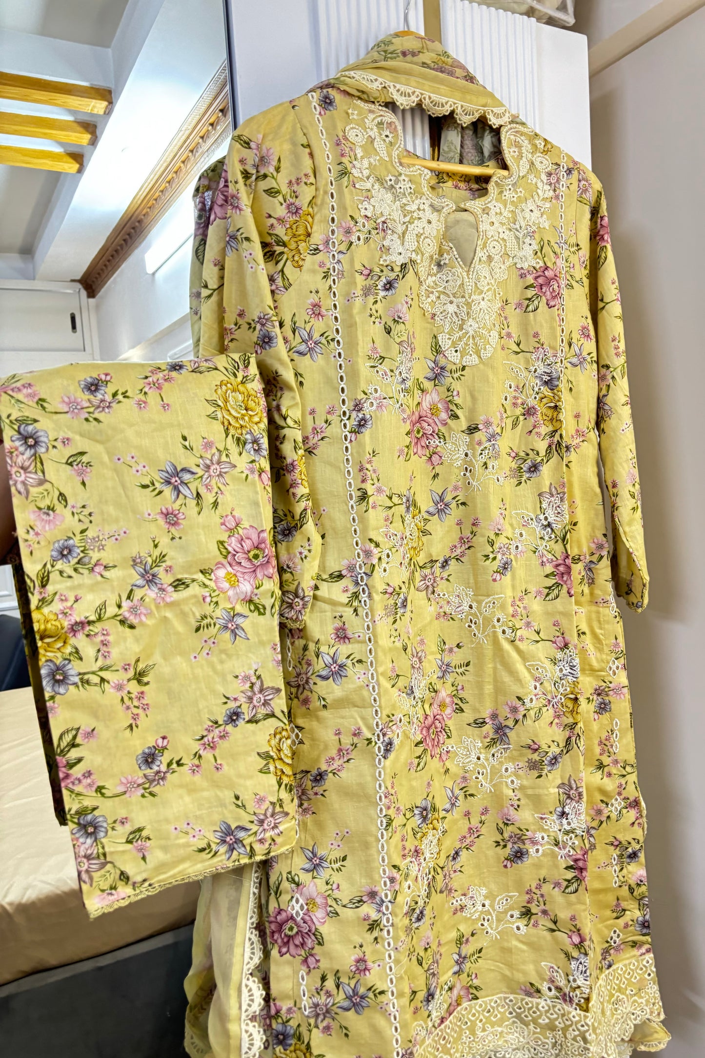 Zariah – Lemon Floral Lawn Suit